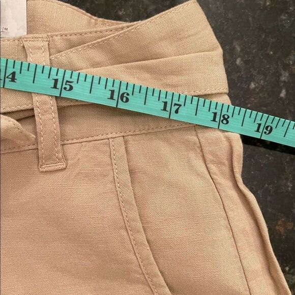 NWT SZ 10 Lined Tie Waist Linen Tan Shorts TORRID - Picture 11 of 13